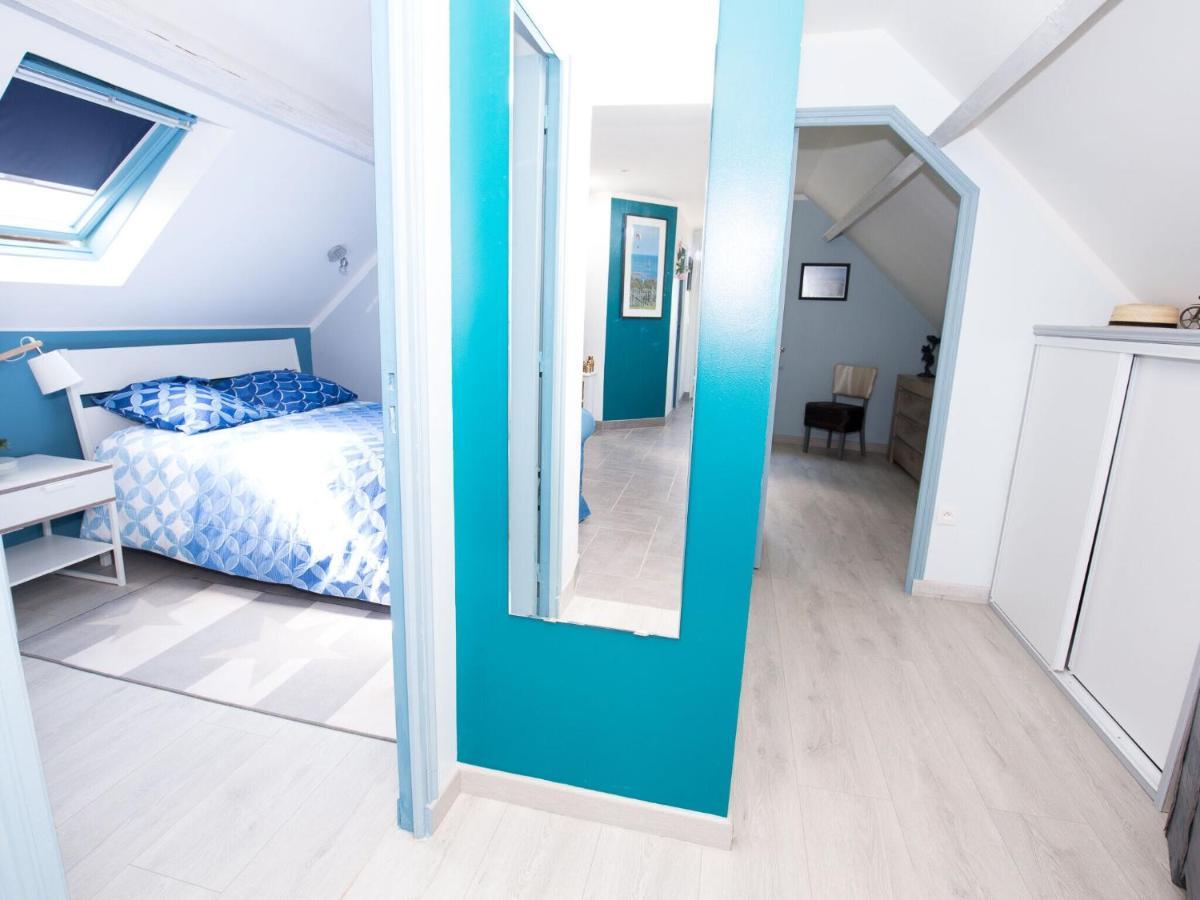 Superb Holiday Home Near The Beach Quinéville 外观 照片